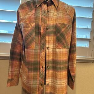 Cleo + Wolf women’s plaid long sleeve button-down flannel shirt, NWOT, small